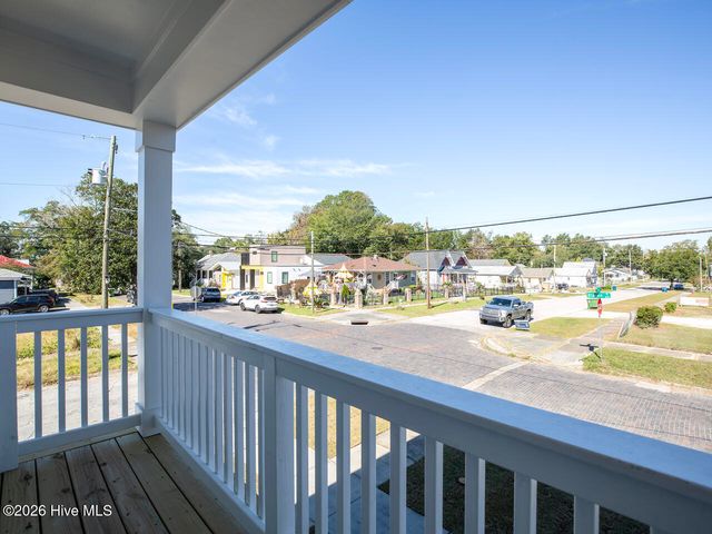 9385 Night Harbor Drive SE, Leland, NC 28451