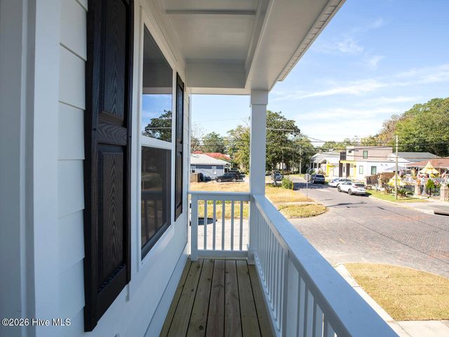 9385 Night Harbor Drive SE, Leland, NC 28451