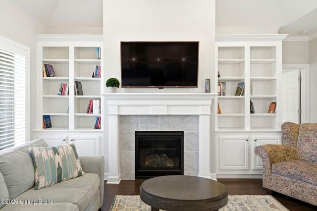 1276 Coolhouse Way, Louisville, KY 40223