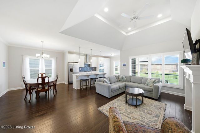 1276 Coolhouse Way, Louisville, KY 40223