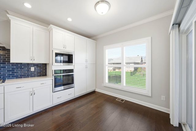 1276 Coolhouse Way, Louisville, KY 40223