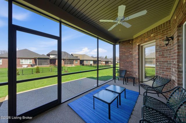 1276 Coolhouse Way, Louisville, KY 40223