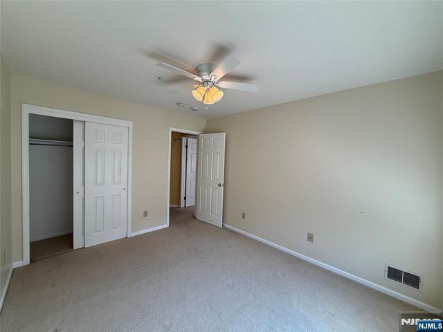 884 E Somerset Court, Ramsey, NJ 07446