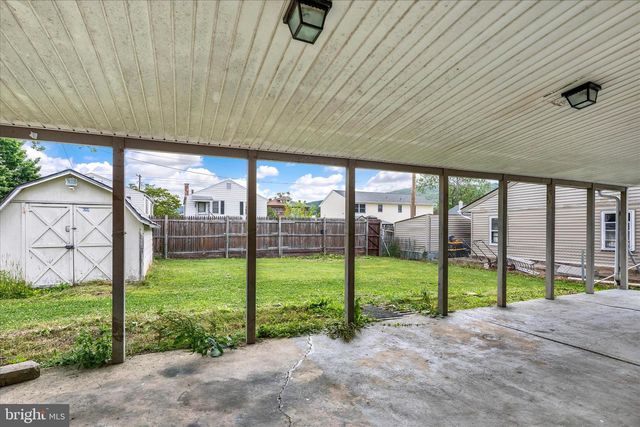 209 MONTGOMERY AVE, Reading, PA 19606