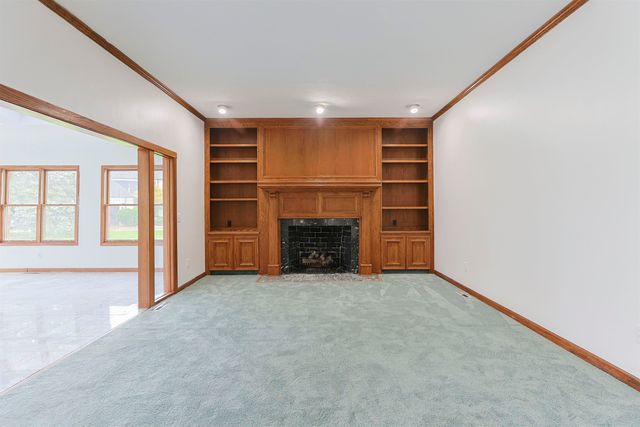 17866 Bellows Falls Drive, South Bend, IN 46614