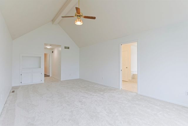 17866 Bellows Falls Drive, South Bend, IN 46614