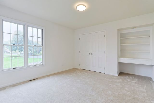 17866 Bellows Falls Drive, South Bend, IN 46614