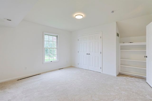 17866 Bellows Falls Drive, South Bend, IN 46614