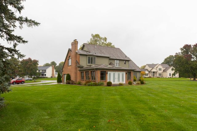 17866 Bellows Falls Drive, South Bend, IN 46614