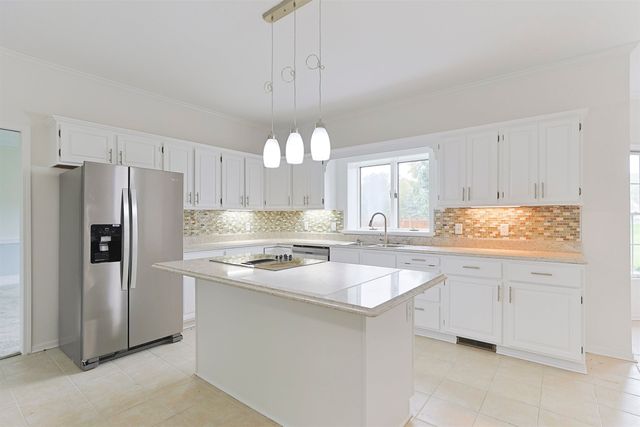 17866 Bellows Falls Drive, South Bend, IN 46614