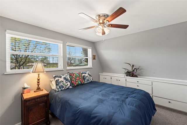 120 Rocking Chair Ranch Road, Trinidad, TX 75163