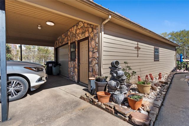 120 Rocking Chair Ranch Road, Trinidad, TX 75163