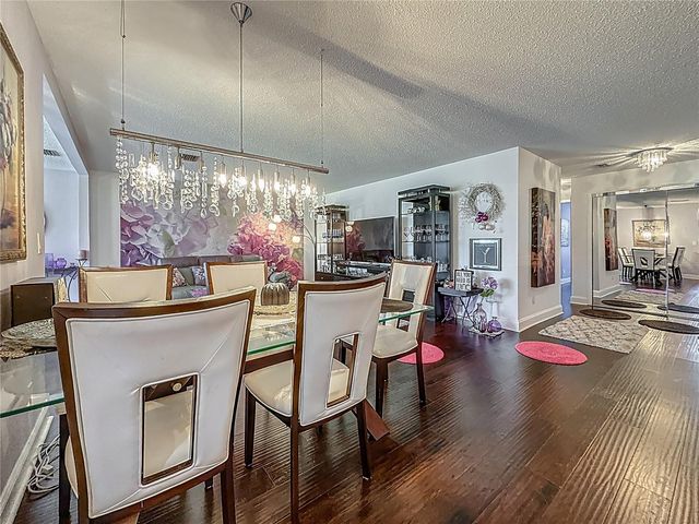 110 ASPEN CIRCLE, Seminole, FL 33777