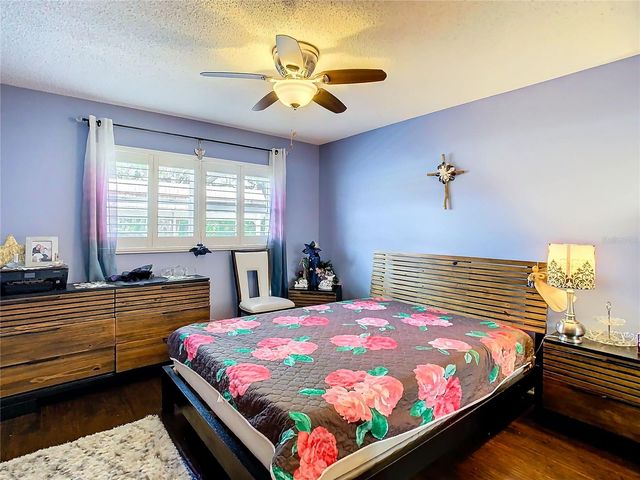 110 ASPEN CIRCLE, Seminole, FL 33777