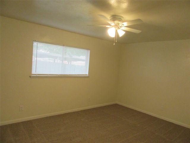 2622 Branch Oaks Drive, Garland, TX 75043