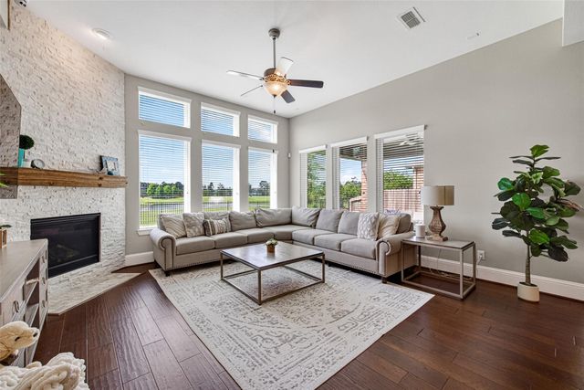 12619 Spellbrook Point Lane, Tomball, TX 77377