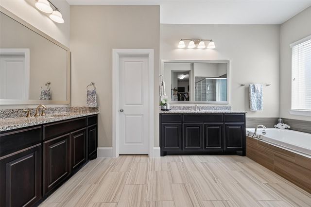12619 Spellbrook Point Lane, Tomball, TX 77377