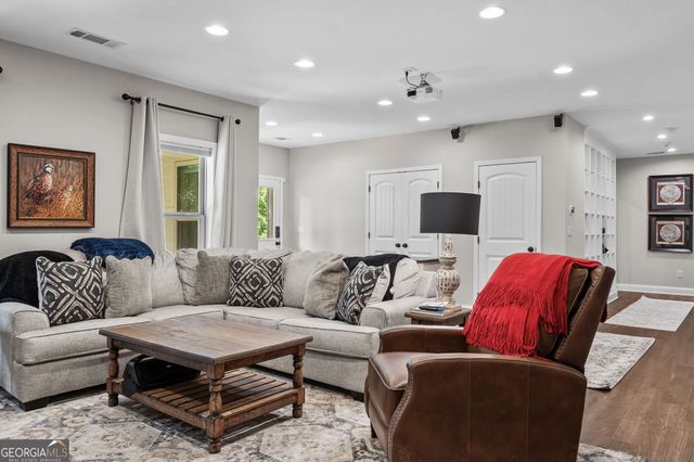 140 Greenview Drive, Newnan, GA 30265