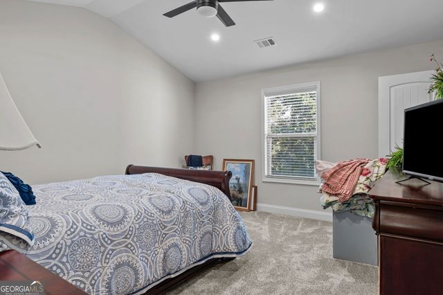 140 Greenview Drive, Newnan, GA 30265