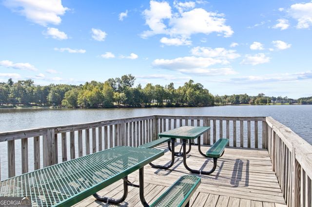 140 Greenview Drive, Newnan, GA 30265