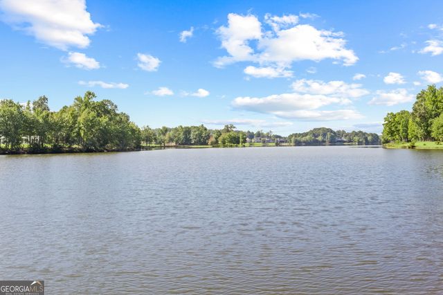 140 Greenview Drive, Newnan, GA 30265