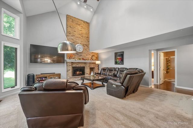 936 Doral Drive, Bartlett, IL 60103