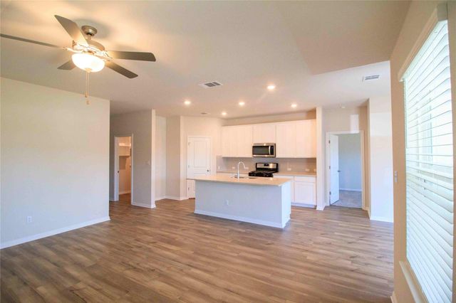 900 Limestone Shoals RD, Austin, TX 78748