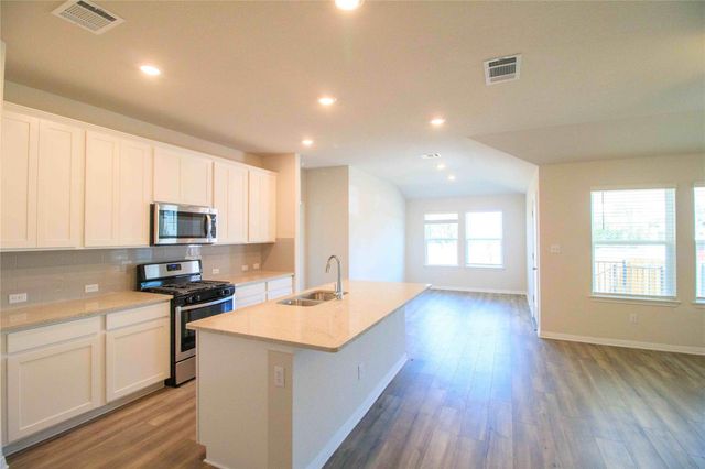 900 Limestone Shoals RD, Austin, TX 78748