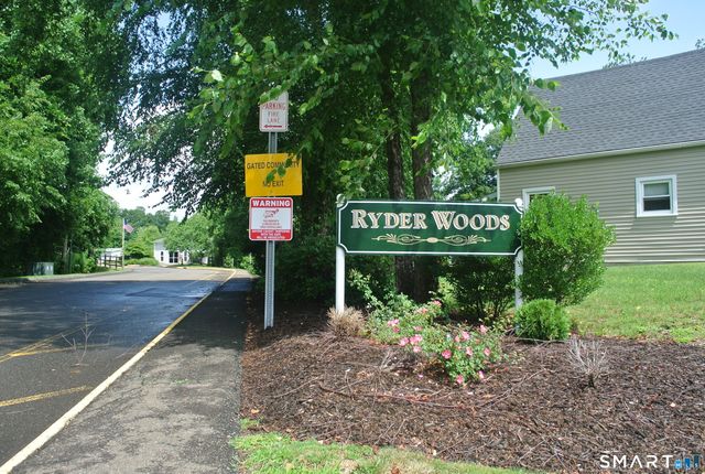6 Harmony Lane, Milford, CT 06460