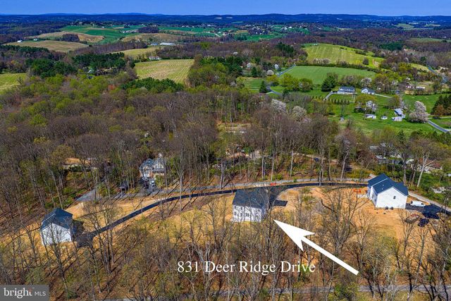 831 DEER RIDGE DR, Westminster, MD 21158