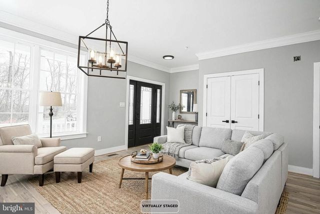 831 DEER RIDGE DR, Westminster, MD 21158