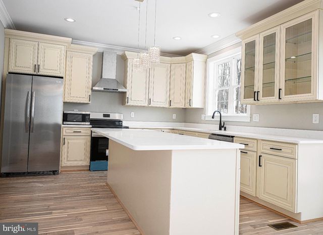 831 DEER RIDGE DR, Westminster, MD 21158