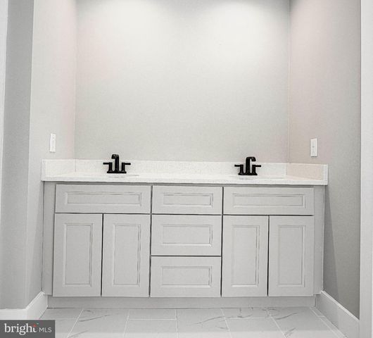 831 DEER RIDGE DR, Westminster, MD 21158