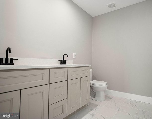 831 DEER RIDGE DR, Westminster, MD 21158