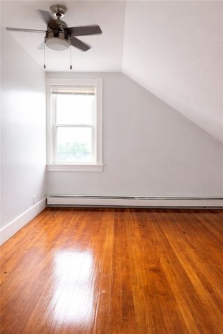 299 State Street 3, Bristol, RI 02809