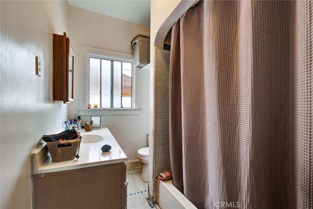 2811 -2813 E Boulder Street, Los Angeles, CA 90033