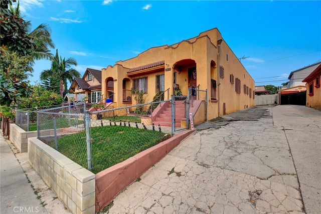 2811 -2813 E Boulder Street, Los Angeles, CA 90033