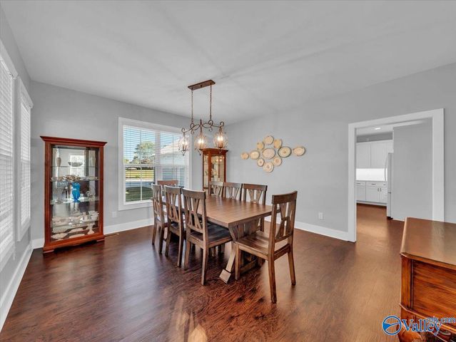 18242 Menefee Road, Athens, AL 35613