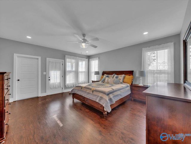 18242 Menefee Road, Athens, AL 35613