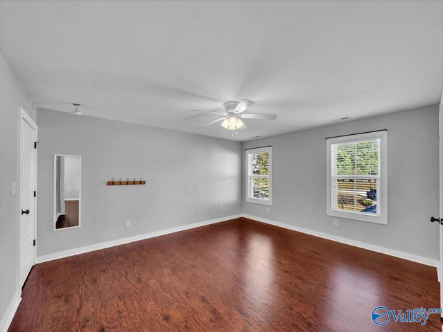 18242 Menefee Road, Athens, AL 35613