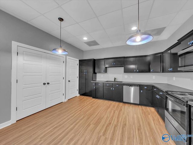 18242 Menefee Road, Athens, AL 35613