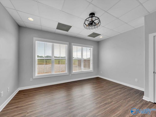 18242 Menefee Road, Athens, AL 35613