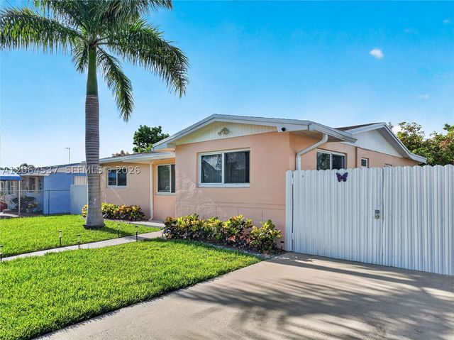 15122 SW 297th Ter, Homestead, FL 33033