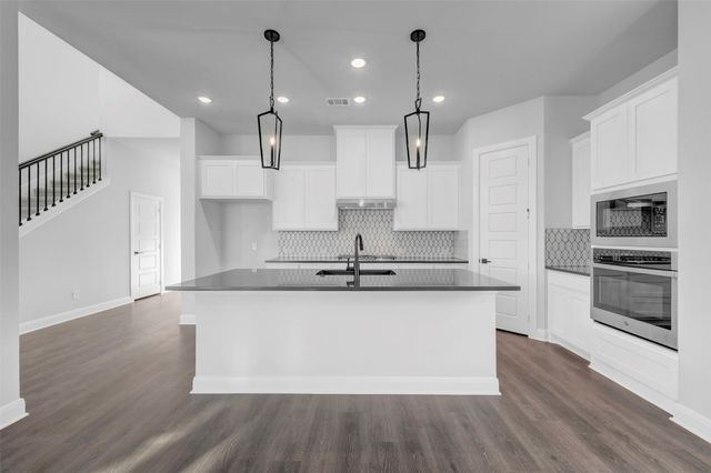 3738 Long Stem Street, Grand Prairie, TX 76084