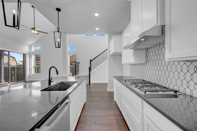 3738 Long Stem Street, Grand Prairie, TX 76084