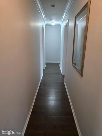 16 JONATHAN DR, Newark, DE 19702