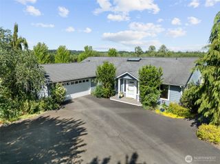 125 Gallery Lane, Adna, WA 98522
