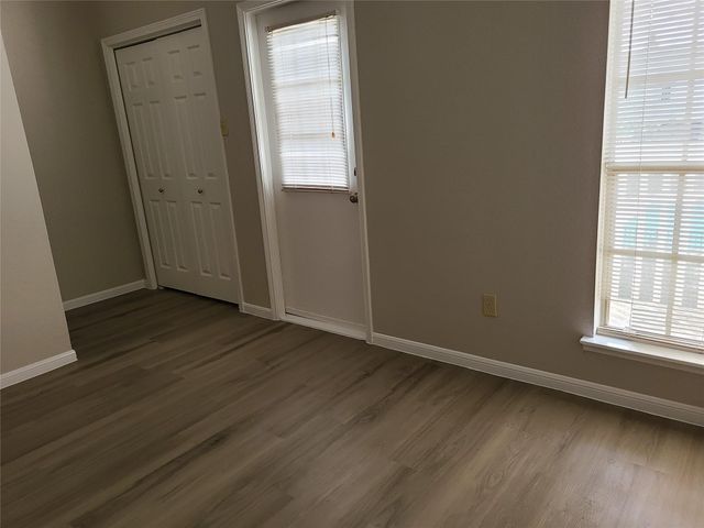 2626 North Boulevard 18, Houston, TX 77098