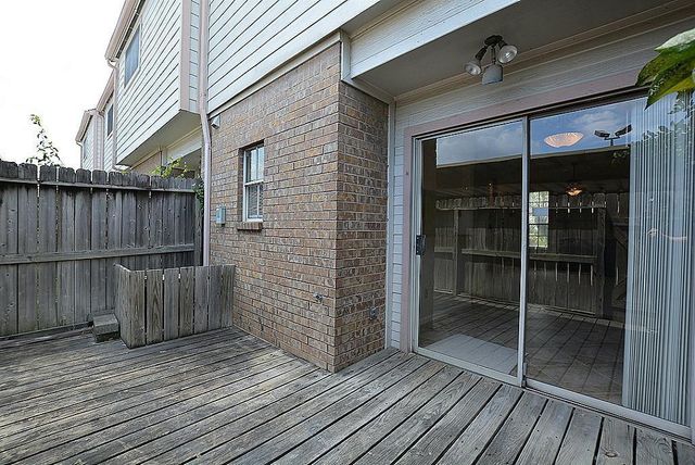 2626 North Boulevard 18, Houston, TX 77098