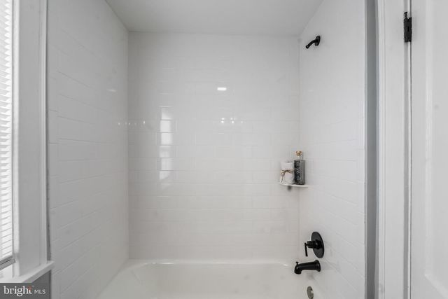 2 MCPHELIN AVE, Cherry Hill, NJ 08034